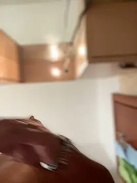 SecretlyDD online show from 10.09.25