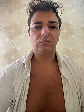 SecretlyDD online show from 10.16.25