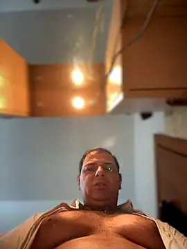 SecretlyDD online show from 11.24.25