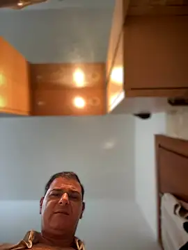 SecretlyDD online show from 12.02.25