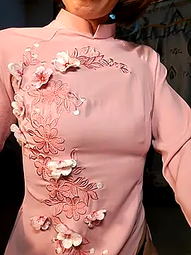 Lucy limon online show from 03.06.25