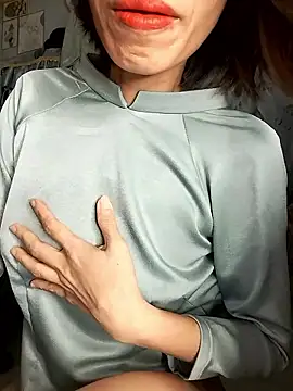 Lucy limon online show from 09.21.25