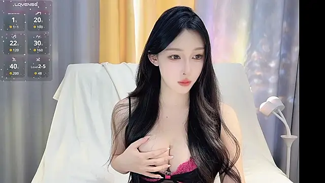 Amy-228 online show from 09.22.25