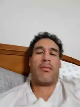 Snapshot of PNPdad6969 chatting on 12.16.24 PNPdad6969 online show from 12.16.24