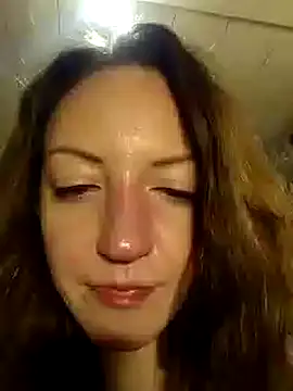 KattyLuuu online show from 12.27.24