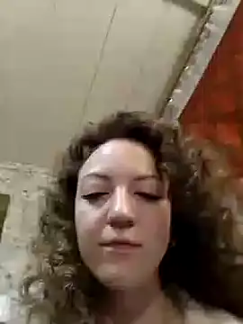 KattyLuuu online show from 12.29.24