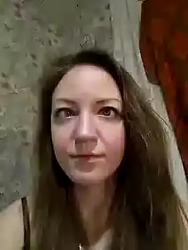 KattyLuuu online show from 01.02.25
