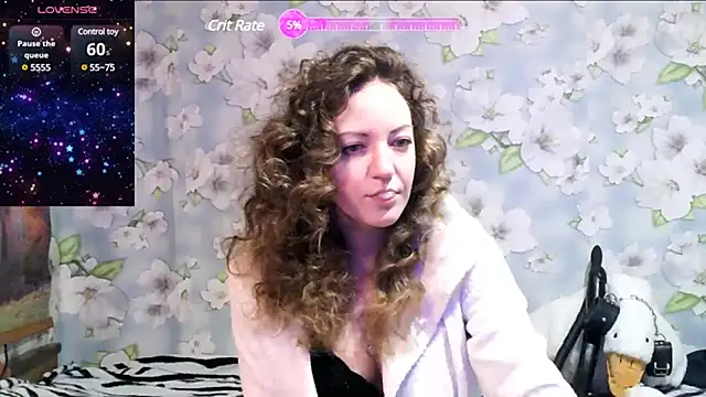 KattyLuuu online show from 02.07.25