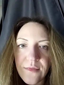 KattyLuuu online show from 02.22.26