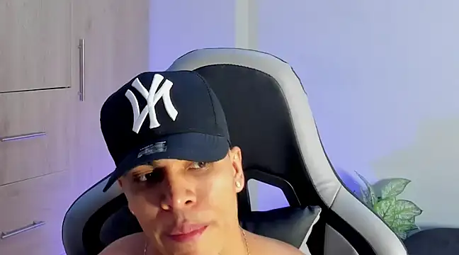 Romano kentt12 online show from 12.24.24