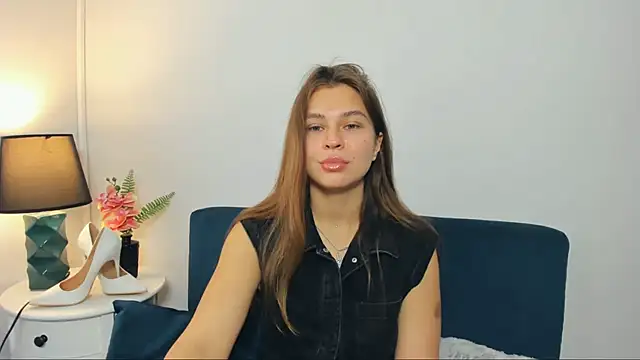 CamilaAmazing online show from 09.18.25