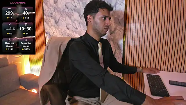 Hideintheoffice online show from 10.10.25