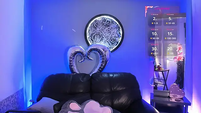 Camillesanto online show from 02.13.25