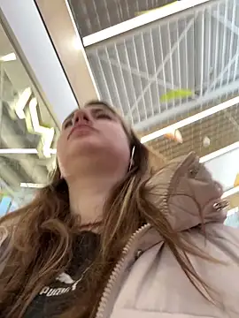 MayaMystic online show from 01.04.25