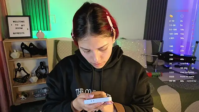 Fresita Rosita online show from 10.22.25