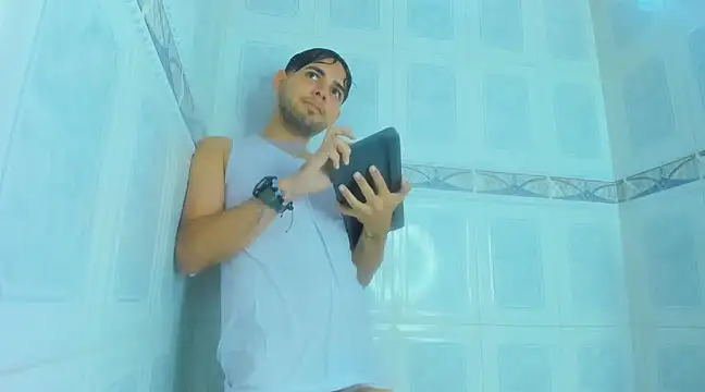 Snapshot of Samir_bear chatting on 01.11.25 Samir bear online show from 01.11.25