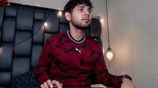 Snapshot of Samir_bear chatting on 02.20.25 Samir bear online show from 02.20.25