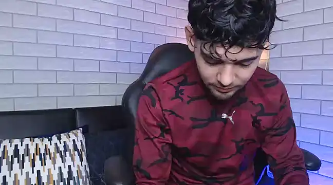 Snapshot of Samir_bear chatting on 02.27.25 Samir bear online show from 02.27.25