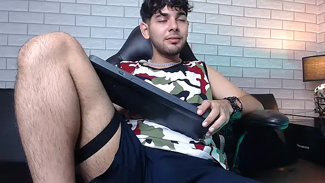 Snapshot of Samir_bear chatting on 03.06.25 Samir bear online show from 03.06.25