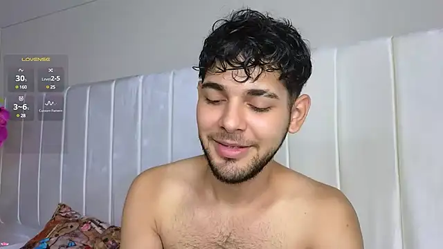 Snapshot of Samir_bear chatting on 03.13.25 Samir bear online show from 03.13.25