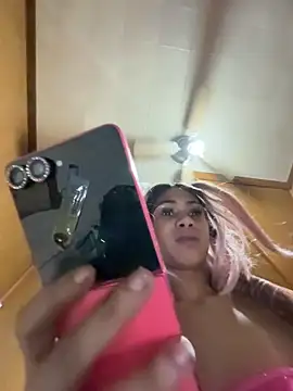 carmelbbyx22 online show from 04.01.26