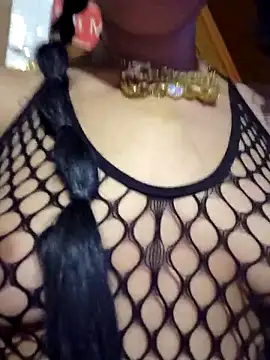 Snapshot of carmelbbyx22 chatting on 04.25.26 carmelbbyx22 online show from 04.25.26