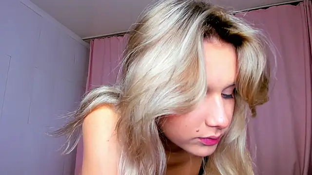 MeowthLilu online show from 11.07.25