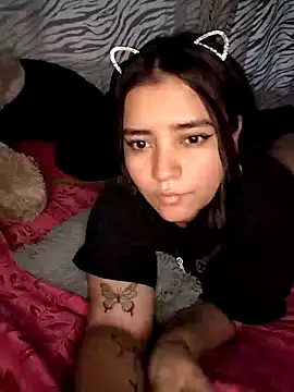 Snapshot of Ema_kraus chatting on 03.11.25 Ema kraus online show from 03.11.25