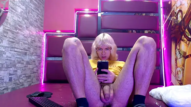 perfectlump online show from 10.24.25