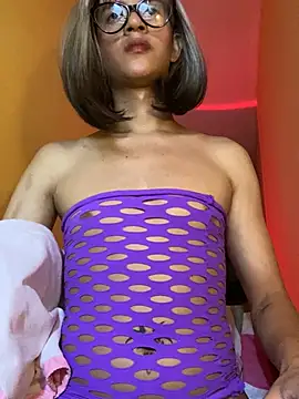 thalia dyson online show from 01.25.25