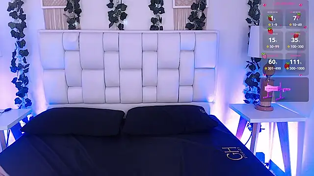 Snapshot of Miaa_gh1 chatting on 02.09.25 Miaa gh1 online show from 02.09.25