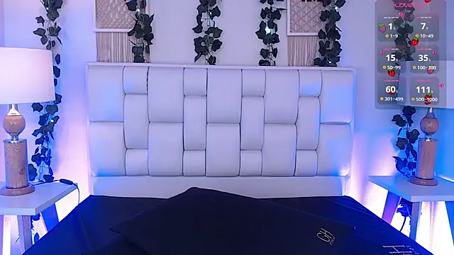 Snapshot of Miaa_gh1 chatting on 02.11.25 Miaa gh1 online show from 02.11.25