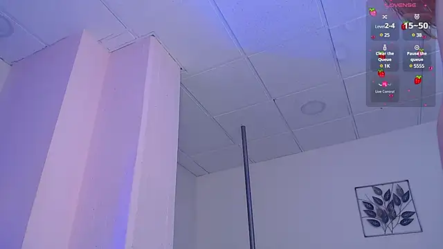 Snapshot of Miaa_gh1 chatting on 03.22.25 Miaa gh1 online show from 03.22.25