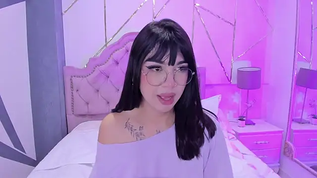RoseCassie online show from 01.06.25