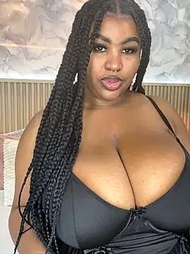 AinaraJimenez online show from 11.28.25