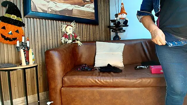 Valentinadiazz1 online show from 10.15.25