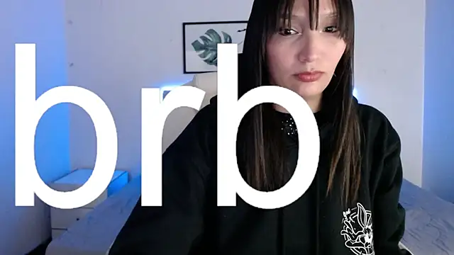 mia collens online show from 11.23.25