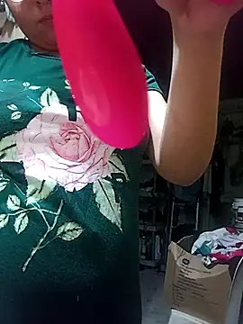 Snapshot of valentina568 chatting on 09.14.25 valentina568 online show from 09.14.25