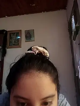 Snapshot of valentina568 chatting on 10.26.25 valentina568 online show from 10.26.25