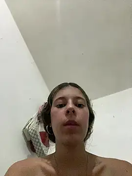 evaFiore online show from 03.20.25