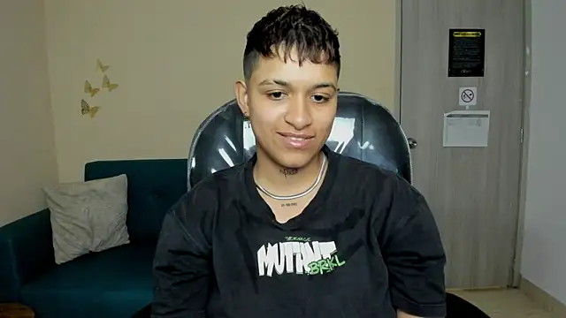 Dominick jones online show from 11.05.25