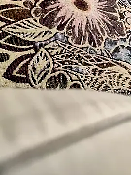 santigle90 online show from 12.18.24