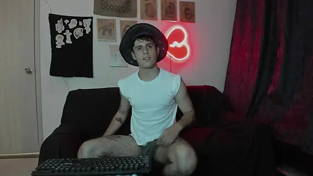 Antonello Vannucci online show from 01.10.25