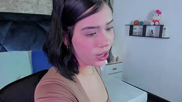 Lily Woodz online show from 11.29.25