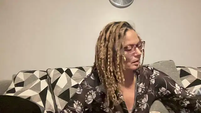 skarfos1babe69 online show from 12.30.24