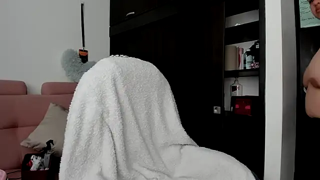 lizzie c online show from 12.20.25