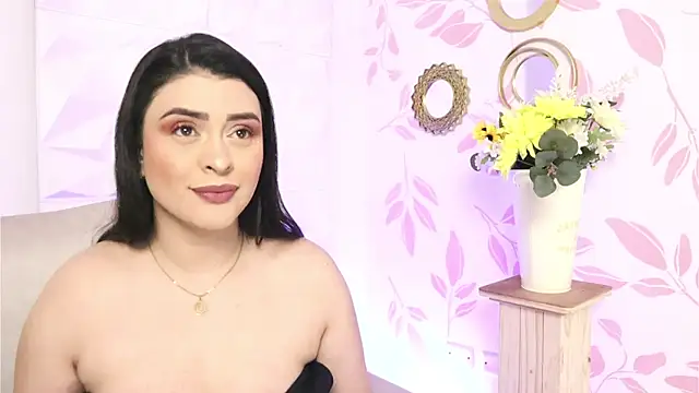 AnikaRomanoff online show from 02.18.25