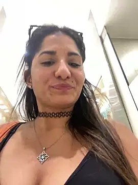 Snapshot of AlejandritaMilano chatting on 02.24.26 AlejandritaMilano online show from 02.24.26