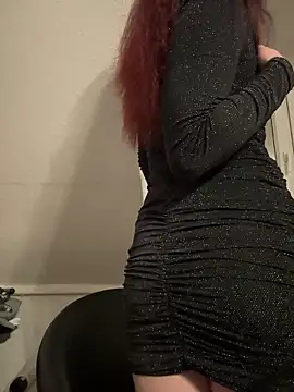 Snapshot of milabandolero chatting on 12.31.24 milabandolero online show from 12.31.24