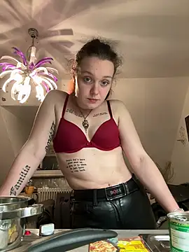 Snapshot of milabandolero chatting on 01.07.25 milabandolero online show from 01.07.25